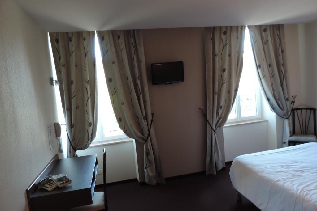 Hotel De France เอสปาลิยง ภายนอก รูปภาพ