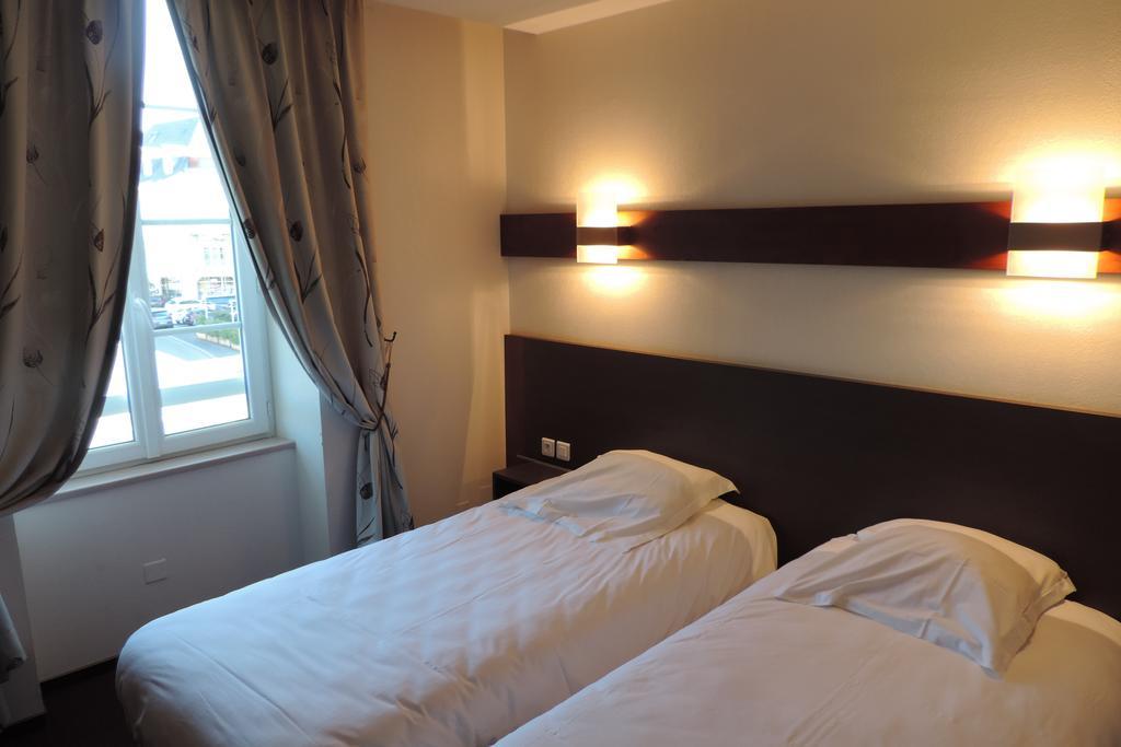 Hotel De France เอสปาลิยง ภายนอก รูปภาพ